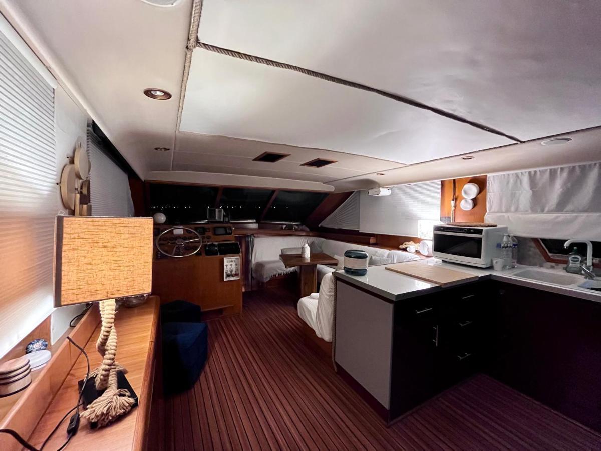 Navi Yacht A Sete, 2 A 8 Couchages, Privatif Hotel Bagian luar foto